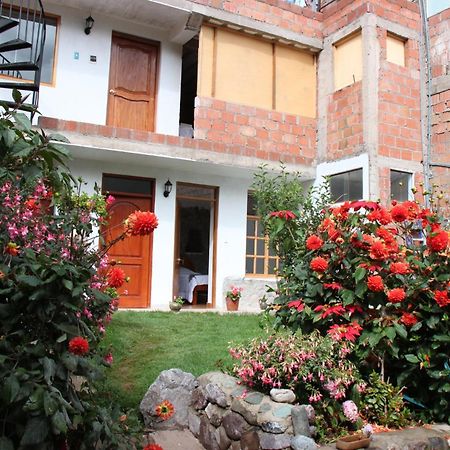Casa Urqu Bed & Breakfast Ollantaytambo Exterior photo