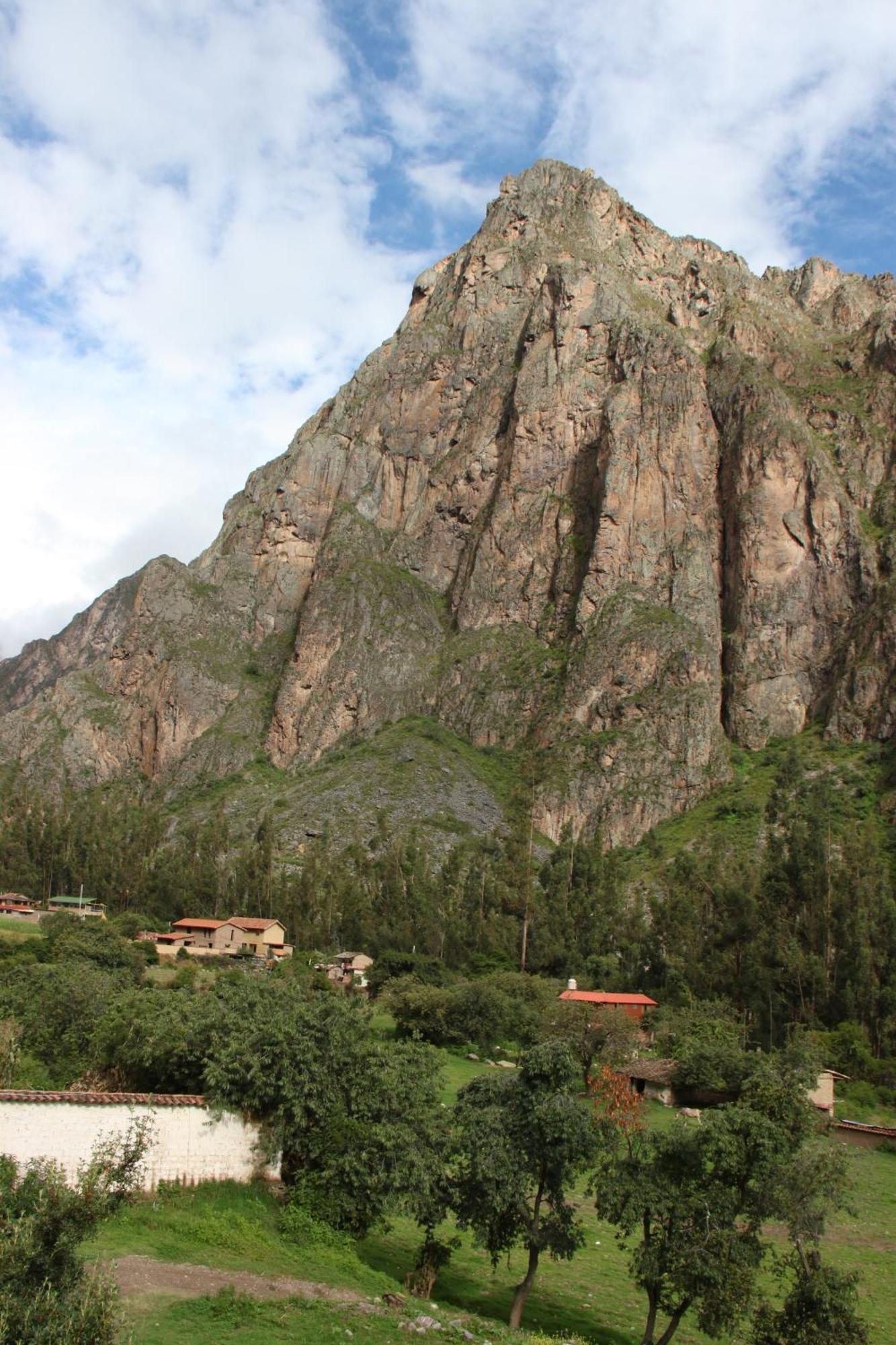 Casa Urqu Bed & Breakfast Ollantaytambo Exterior photo