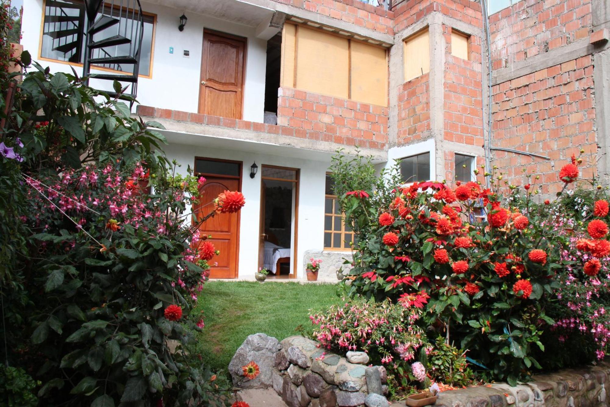 Casa Urqu Bed & Breakfast Ollantaytambo Exterior photo